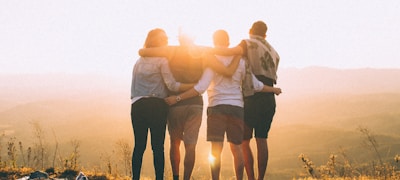 彩神vl社区用户生成精彩内容与评论展示